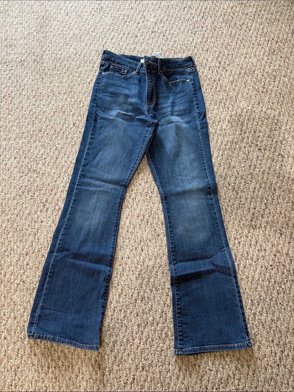 Levi Midrise bootcut jeans